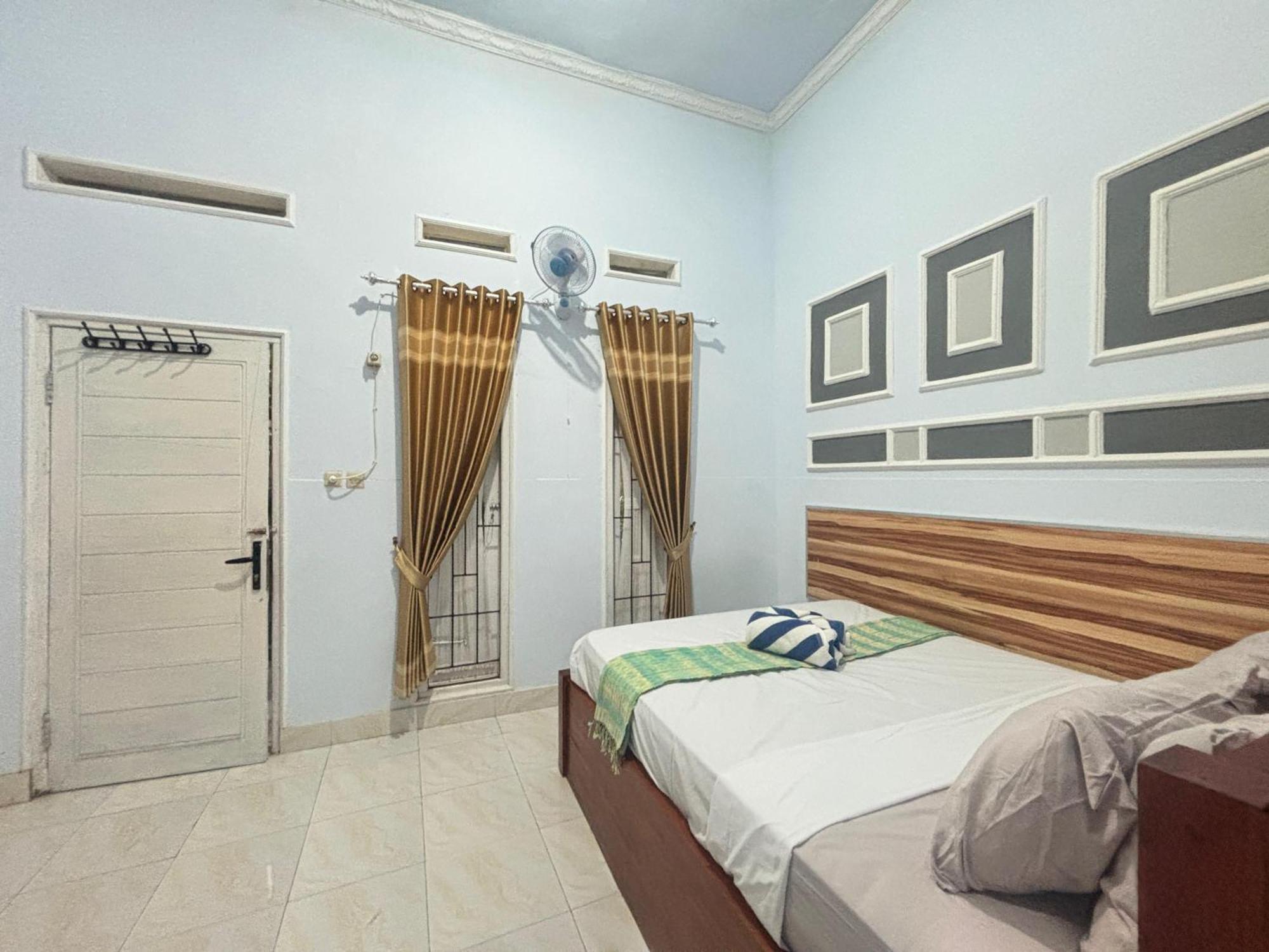 Banera Gili Homestay Gili Trawangan Esterno foto